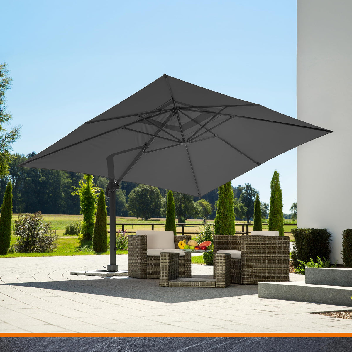 Sombrilla rectangular RHODOS GRANDE 400 x 300 cm de poliéster con estructura de aluminio, manivela y giro de 360°, color antracita