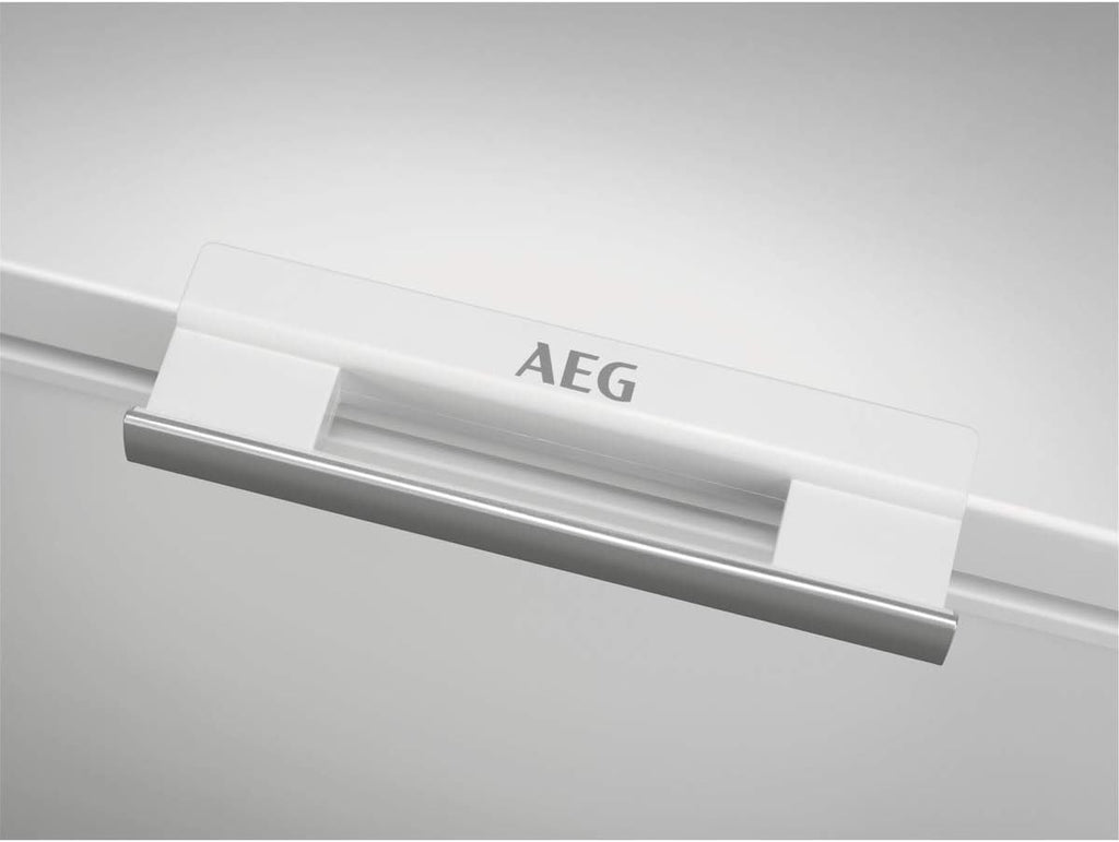 Congelador arcón AEG AHB531E1LW / 308 L / Low Frost - menos formación de hielo / alarma de temperatura / ruedas / A++, 922 718 142