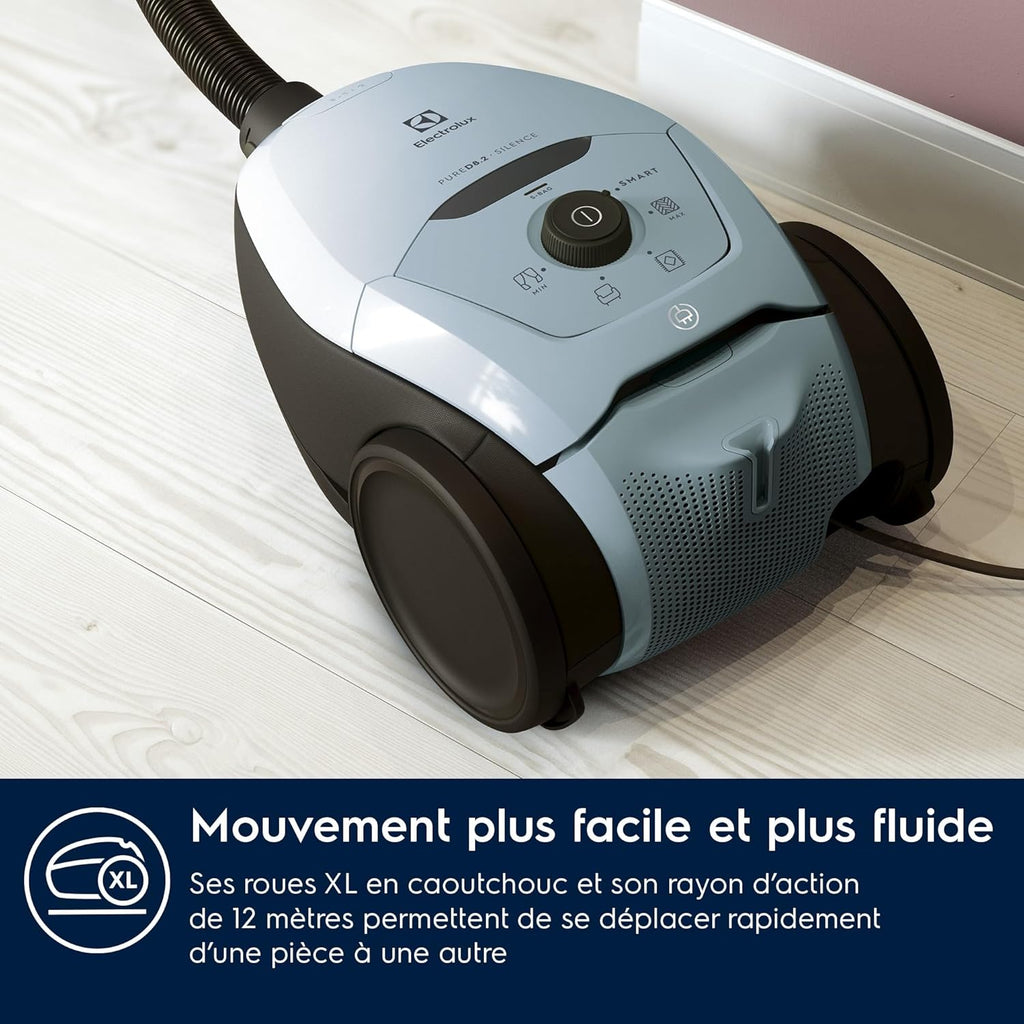 Electrolux Pure D8, Aspiradora de trineo con bolsa, ultra silenciosa, 57 dB, potencia automática inteligente, mango ergonómico, ligera, 55 % de materiales reciclados, PD82-4MB, azul cielo