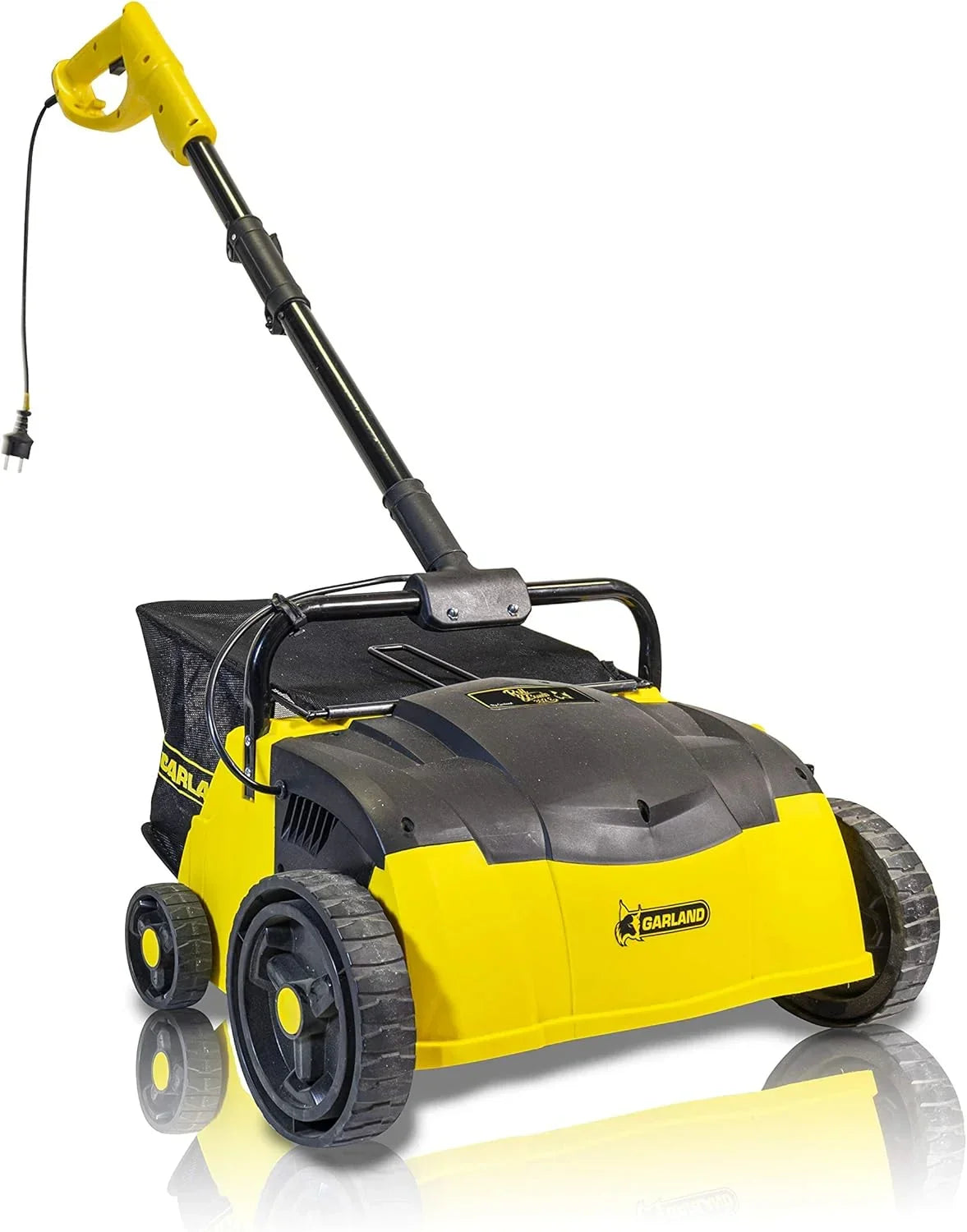 Garland Roll&Comb 502E-V19 - Peinadora/Barredora de césped artificial eléctrica enchufable - 1.600 W de potencia, 15,6 kg de peso, ancho de trabajo de 40 cm con altura regulable. Saco de recogida de 40 l. Apto para superficies de hasta 350 m2.