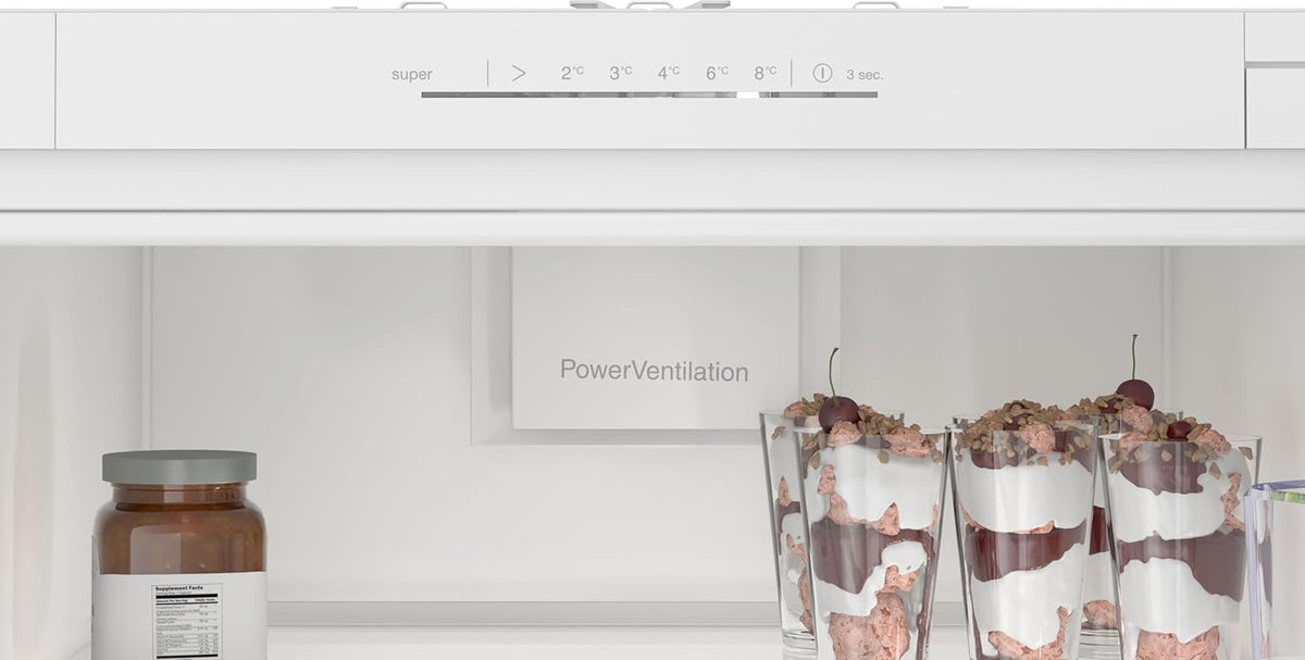 Bosch KIR81NSE0, Serie 2, Frigorífico de 1 puerta, Integrable, 177,2 x 54,1 cm, 310 L