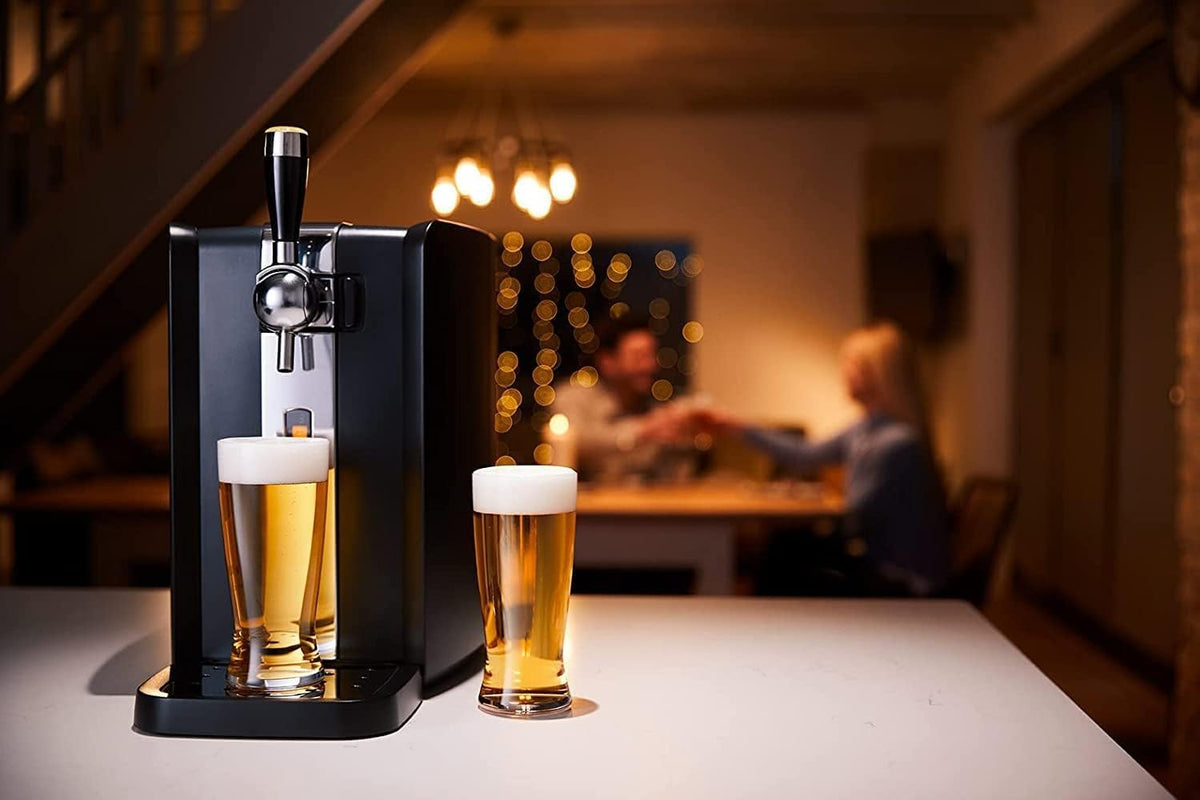 Sistema de tiraje de cerveza Perfect Draft HD 3720/26 + barril de 6 L | Cerveza de barril, incl. 5 EUR de depósito retornable (Corona)