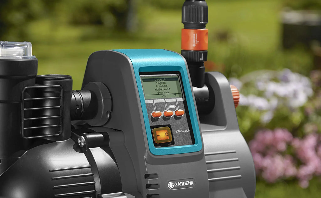 Bomba automática de agua para casa Gardena Comfort 5000/5E LCD, ahorro de energía, 5000 l/h, motor de 1300 W, protección térmica, protección contra funcionamiento en seco