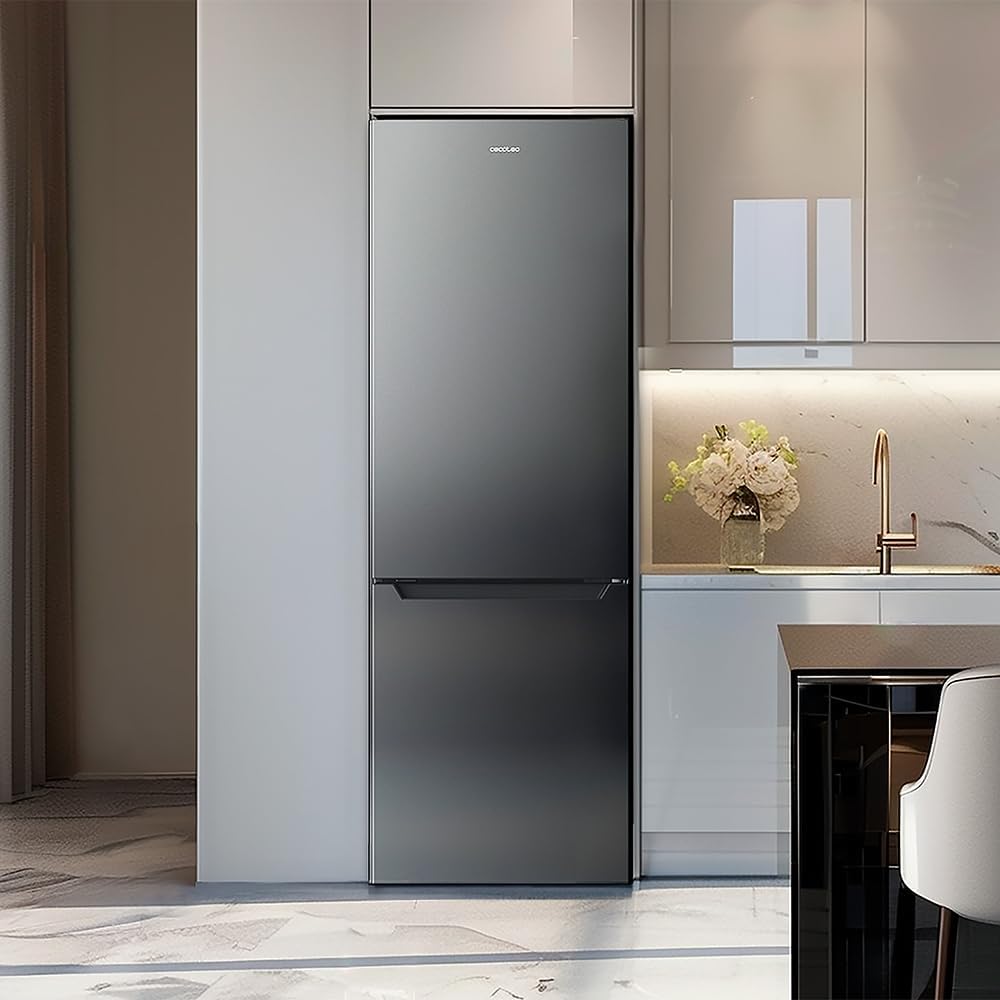 Frigorífico combi Cecotec Bolero CoolMarket Combi 250 Dark D. Capacidad de 250 L, clase D, compresor Inverter, Total No Frost, Multi Airflow y puerta reversible. Ahorro de energía garantizado.