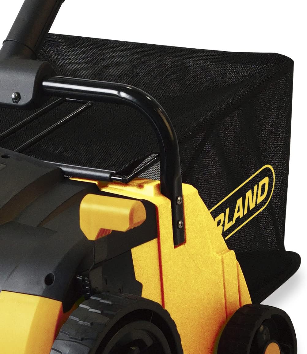 Garland Roll&Comb 502E-V19 - Peinadora/Barredora de césped artificial eléctrica enchufable - 1.600 W de potencia, 15,6 kg de peso, ancho de trabajo de 40 cm con altura regulable. Saco de recogida de 40 l. Apto para superficies de hasta 350 m2.