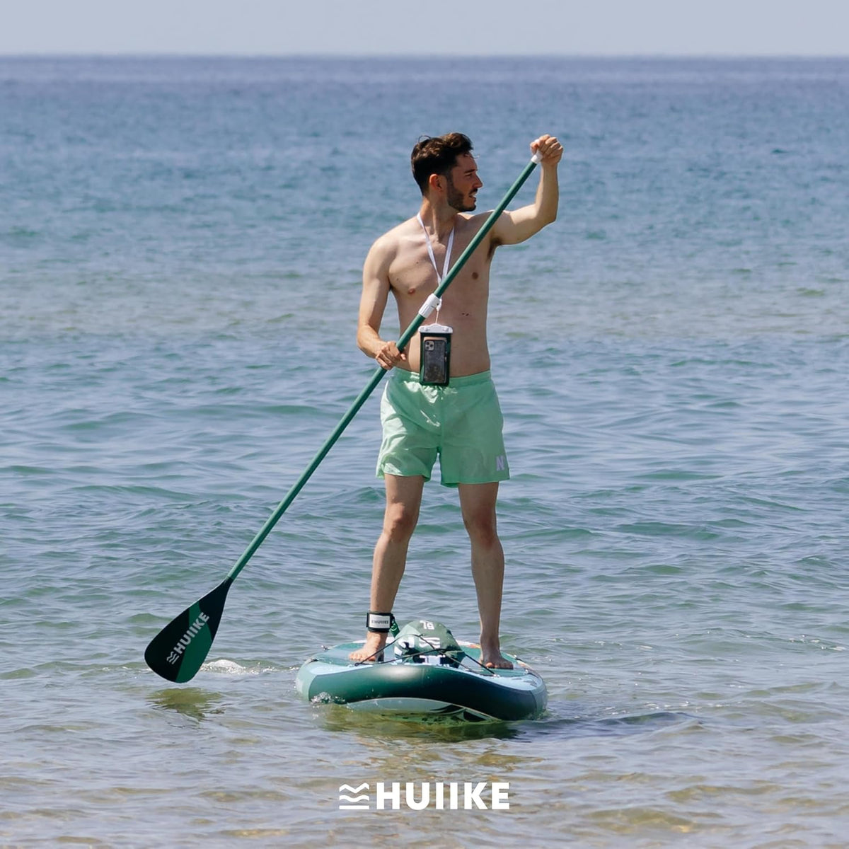 Tabla de Paddle Surf Hinchable HUIIKE con accesorios incluidos, remo, quillas, inflador. Stand Up Paddle Board de gran estabilidad y resistencia. 305 x 84 x 15 cm, soporta hasta 130 kg