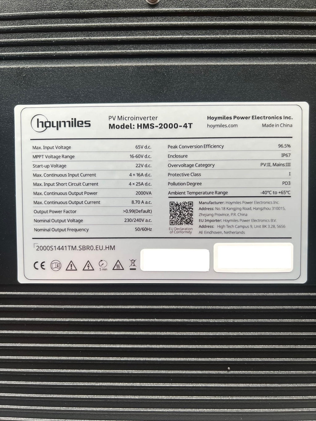 Microinversor Hoymiles HMS 2000 4T para 4 paneles solares de 2000W con WiFi opcional para sistemas solares de balcón