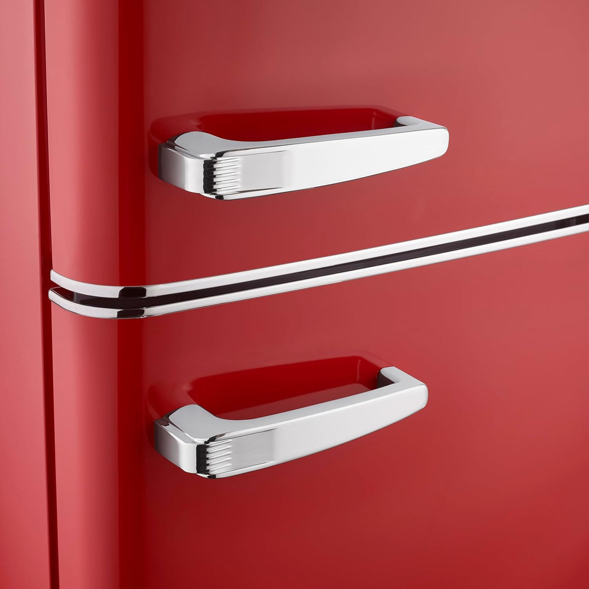 SEVERIN Frigorífico con congelador de 2 puertas, de libre instalación, Frigorífico de doble puerta con congelador, 55 cm de ancho, 246 L, Clase D, Estilo retro, Rojo, RKG 8983