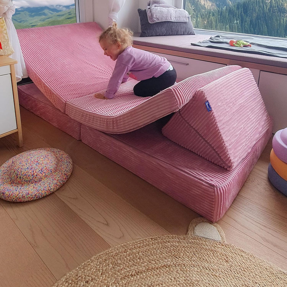 Sofá de juegos Bruni de pana para niños en color rosa: sofá XXL grande para la habitación infantil, sofá cama con funda de pana suave extraíble, diseñado en Austria