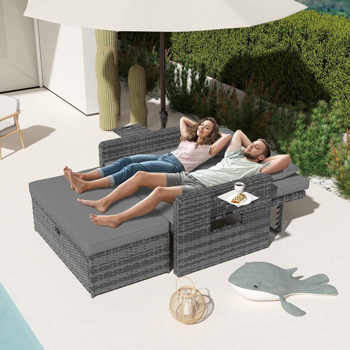 Amopatio Set de salón de jardín de ratán, sofá de jardín de 2 plazas con respaldo ajustable y espacio de almacenamiento, muebles de salón resistentes a la intemperie para balcón y terraza, con taburete y cojines, gris