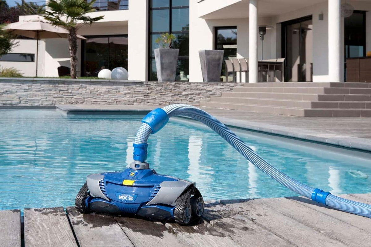 Limpiafondos hidráulico para piscinas Zodiac MX8 para piscinas enterradas de hasta 12 x 6 m