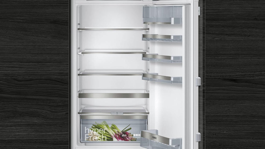 Siemens KI86SADE0 iQ500 Frigorífico combi integrable/E / 219 kWh/año / 266 l/lowFrost/hyperFresh Premium 0° / Iluminación LED